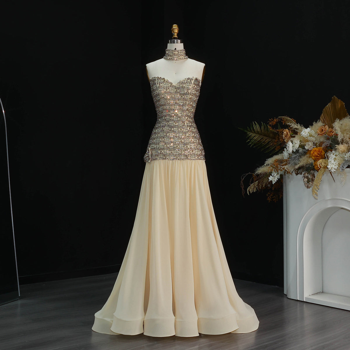 Luxury Gold Strapless Beaded Corset Evening Dress with Choker SS504