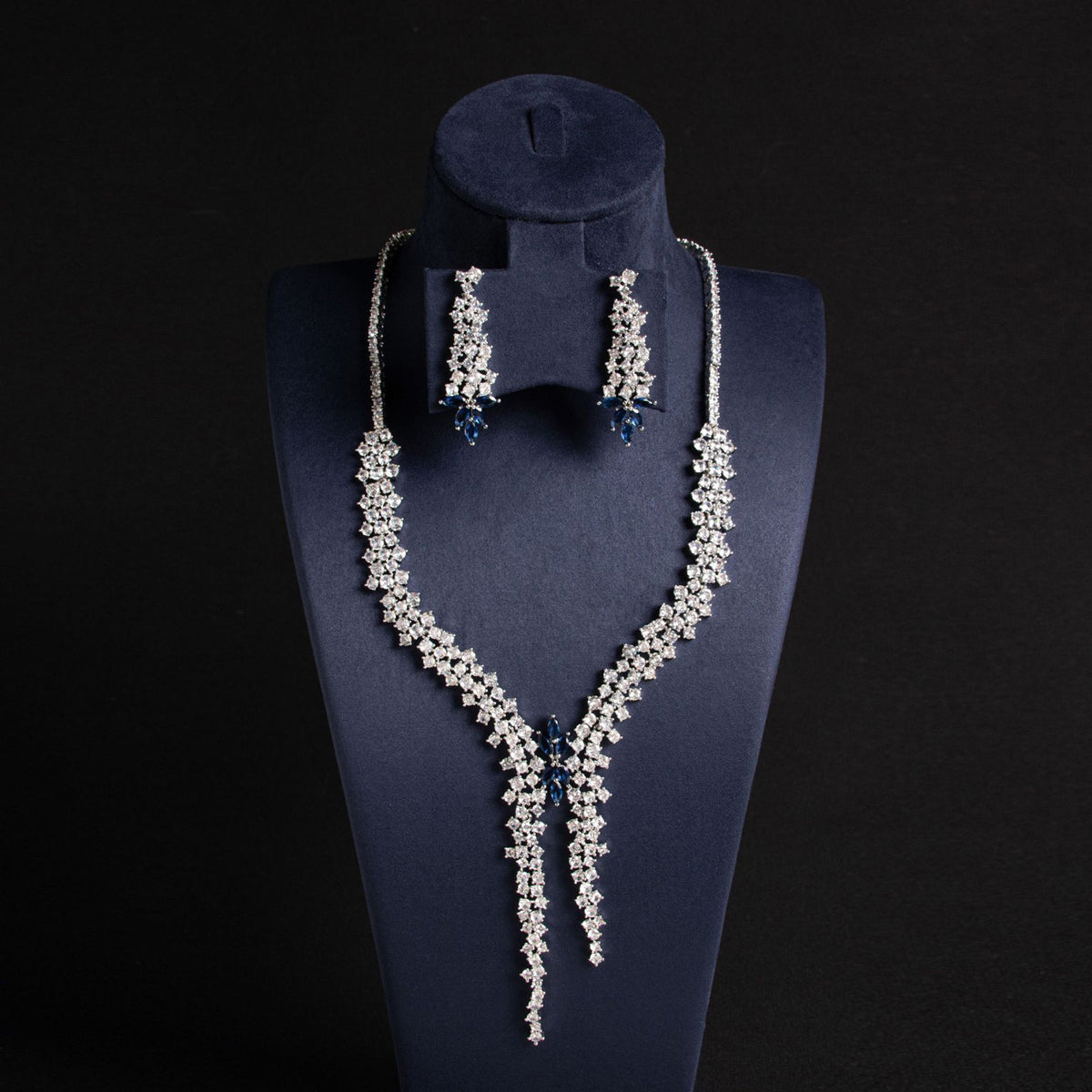 Floral Diamond Pendant Necklace Set JW008