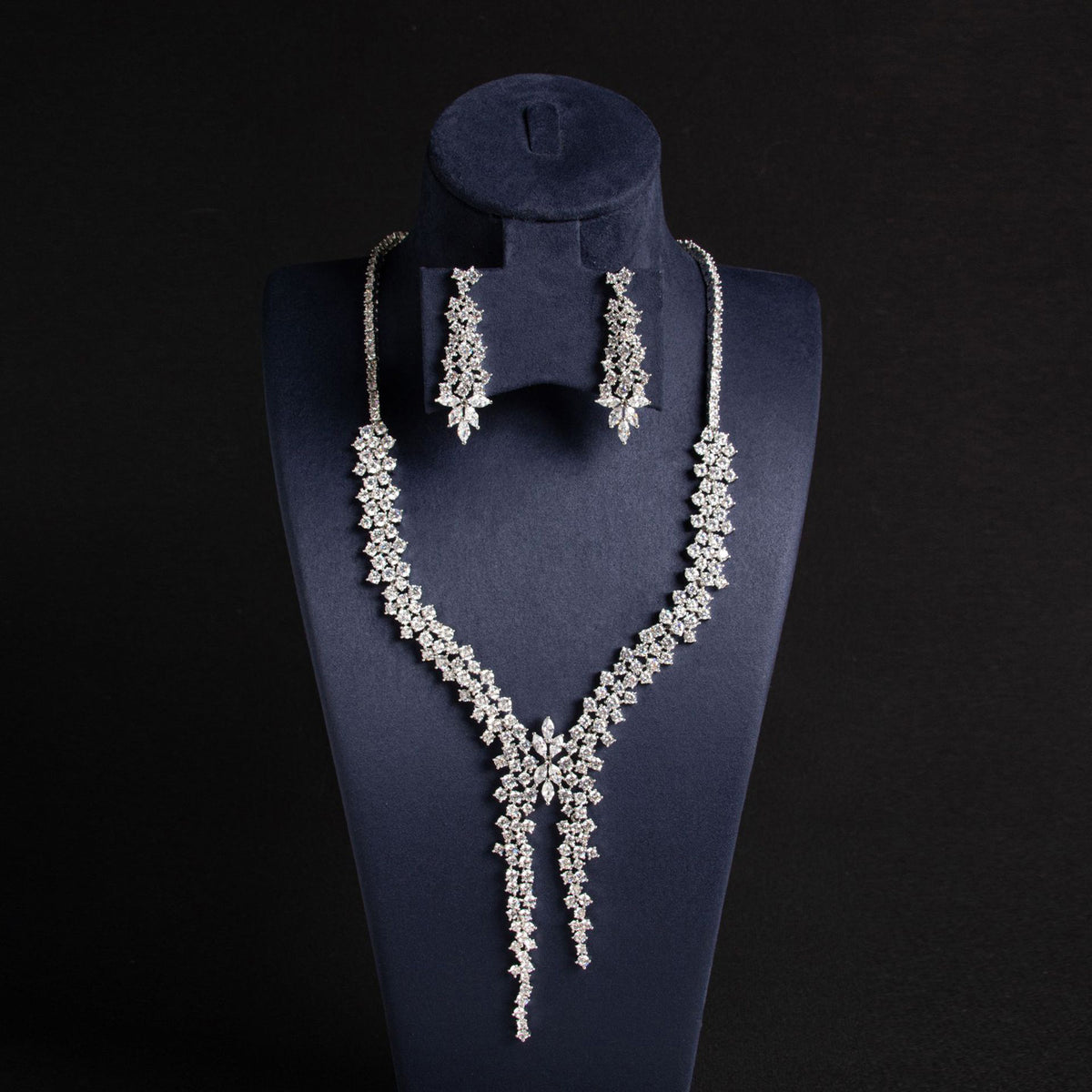 Floral Diamond Pendant Necklace Set JW008