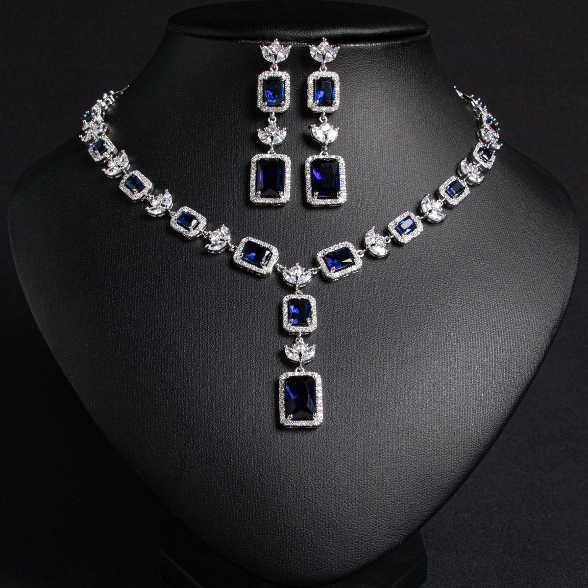 Tassel Pendant Necklace and Earring Set JW015