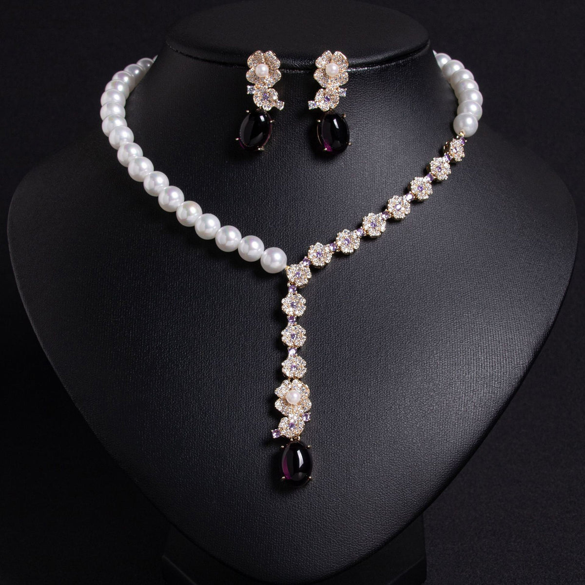 Floral Baroque Pearl Necklace JW019