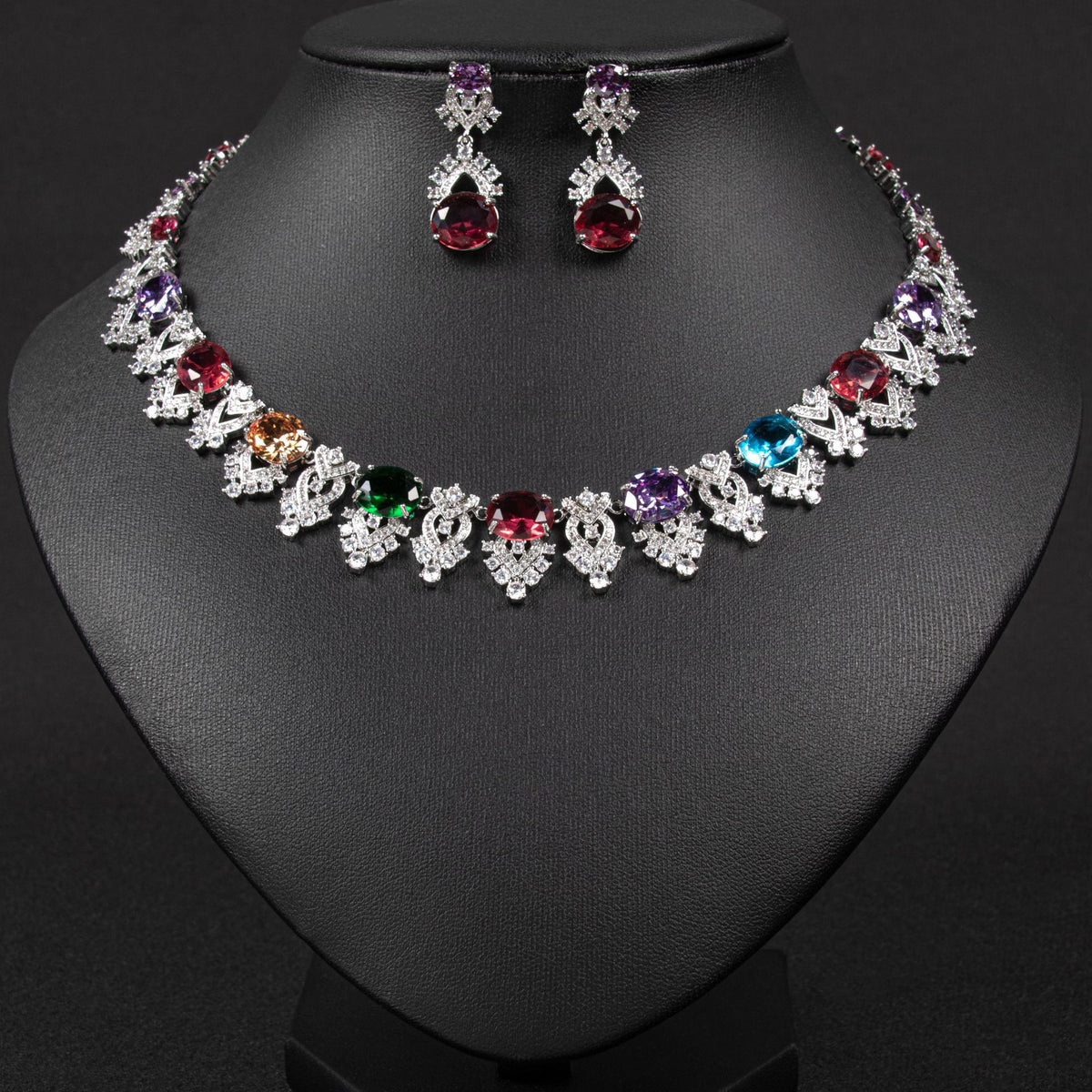 Round Gemstone Necklace and Earring Set JW041