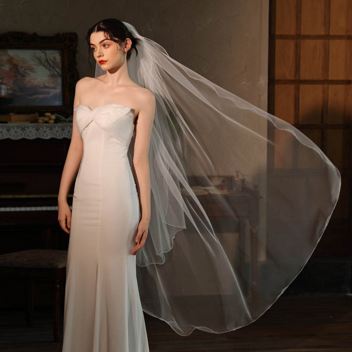 French Double Layer Rolled Edge Bridal Veil with Comb BV006