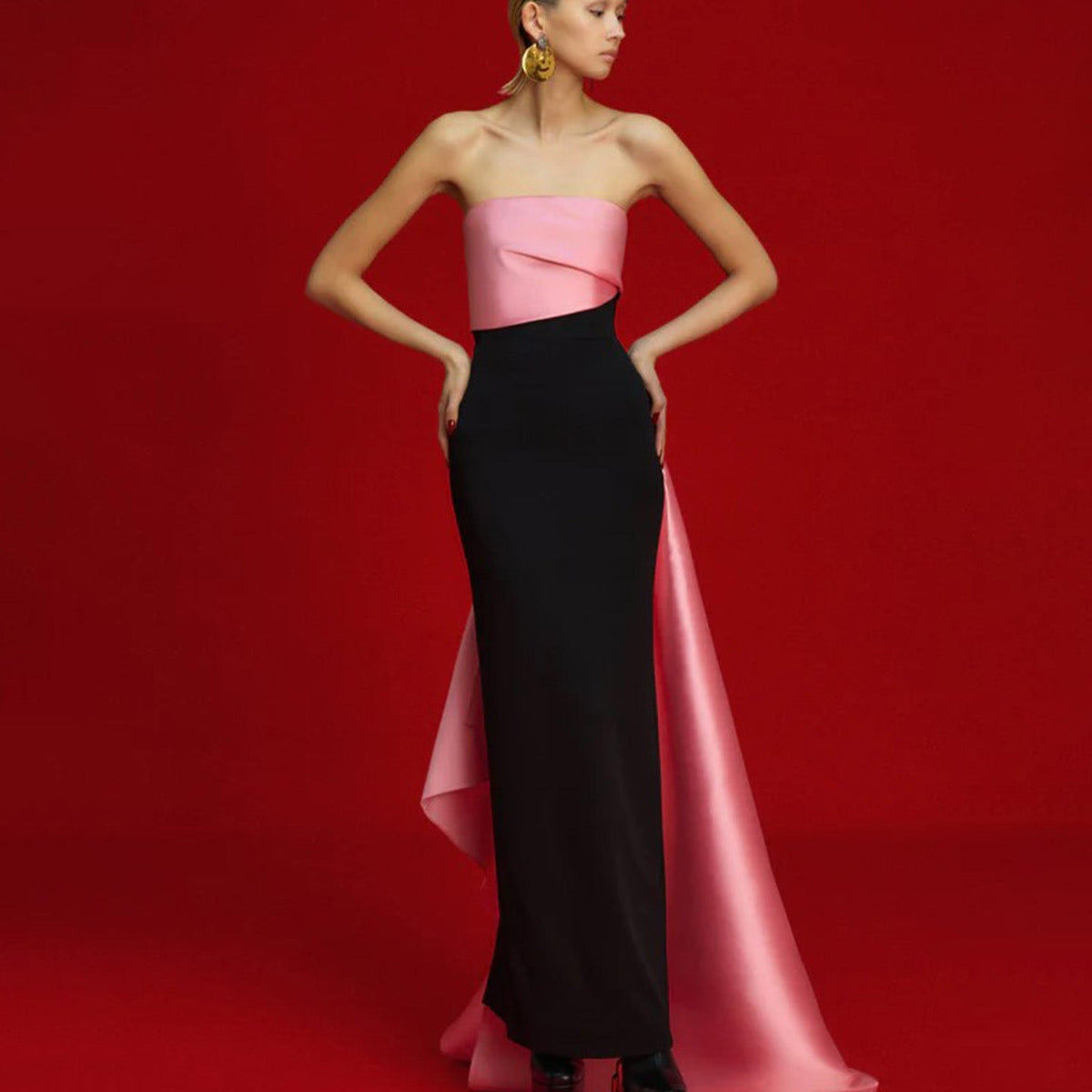 Elegant Pink Strapless Evening Dress with Gloves SF123