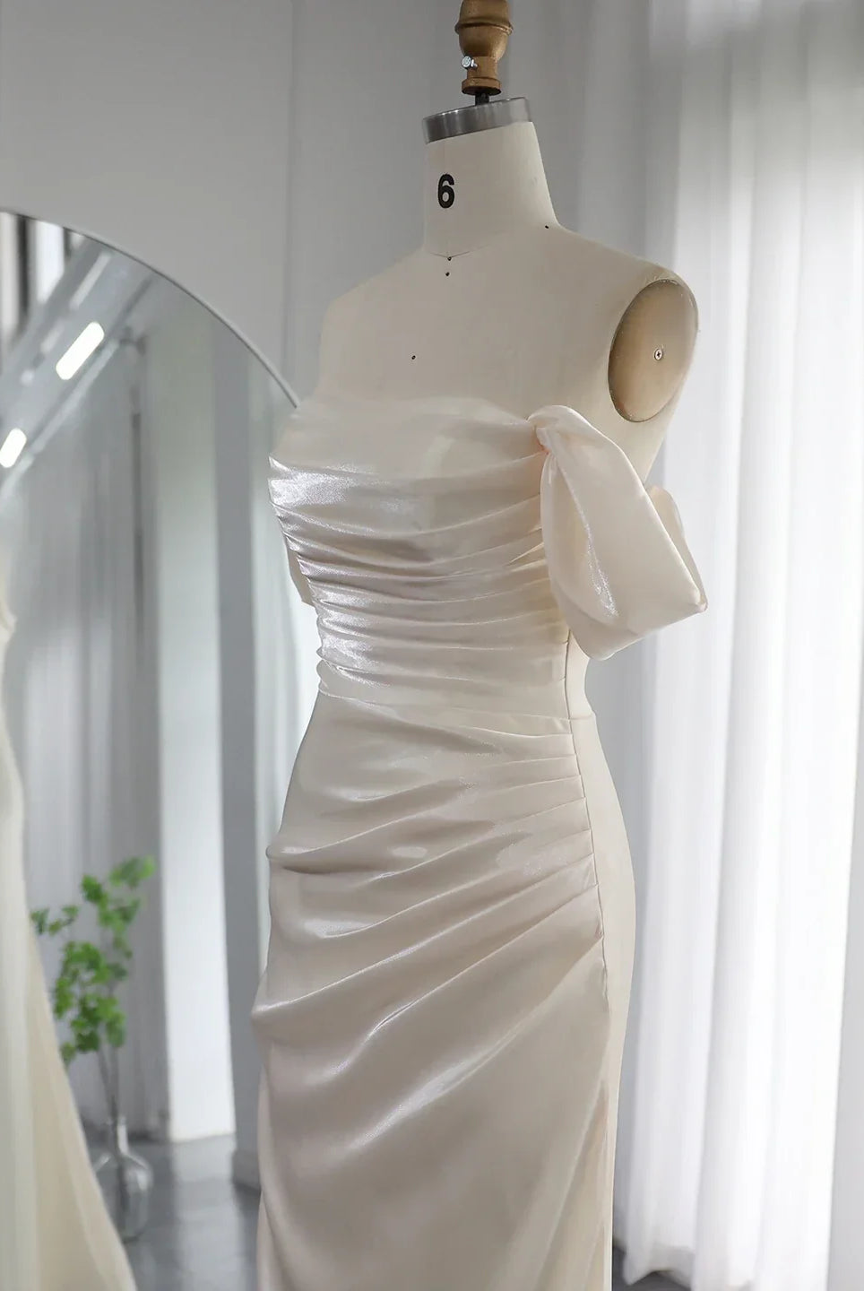 Dreamy Vow 2023 Elegant Off Shoulder Arabic Mermaid Beige Evening Dress for Women Wedding Party Dubai Long Formal Gowns F001