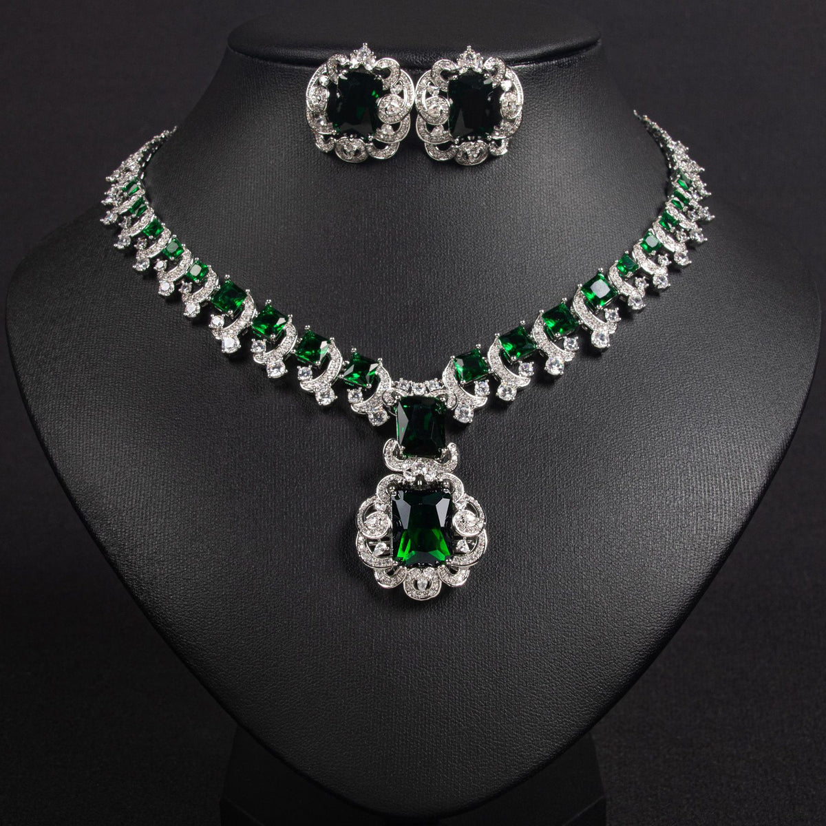 Elegant Vintage Zircon Necklace and Earring Set JW054