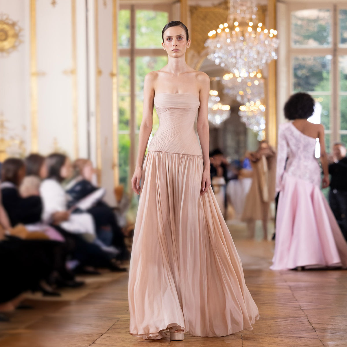 Luxury Nude Pink Strapless Ruched Tulle Evening Dress SF024