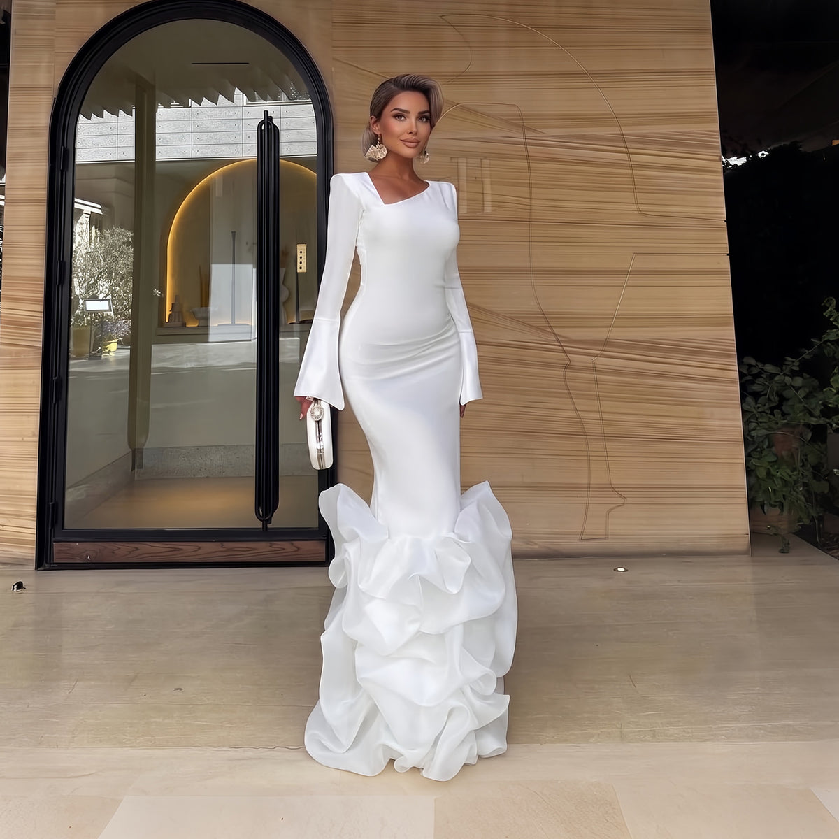 Luxury White Long Sleeve Mermaid Evening Dress Ruffled Prom Gown SF049