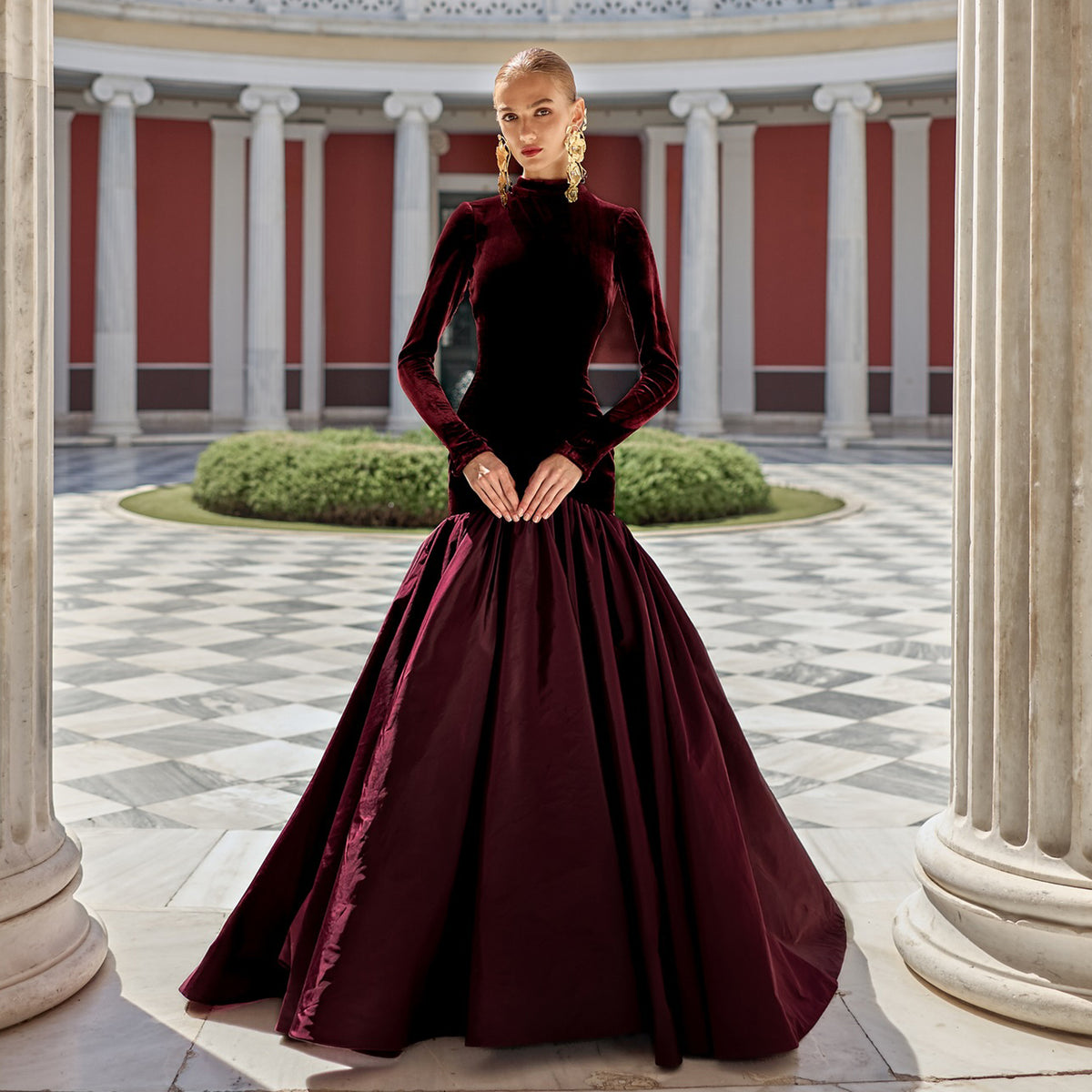 Luxury Burgundy Velvet Ruffles Ball Gown Evening Dress SF441