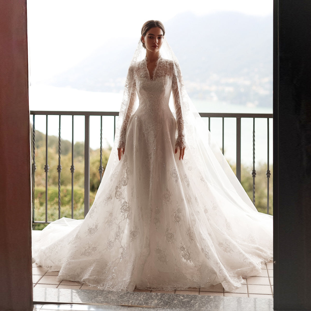 White Lace V-Neck Long Sleeve Wedding Dress with Cathedral Veil SW278