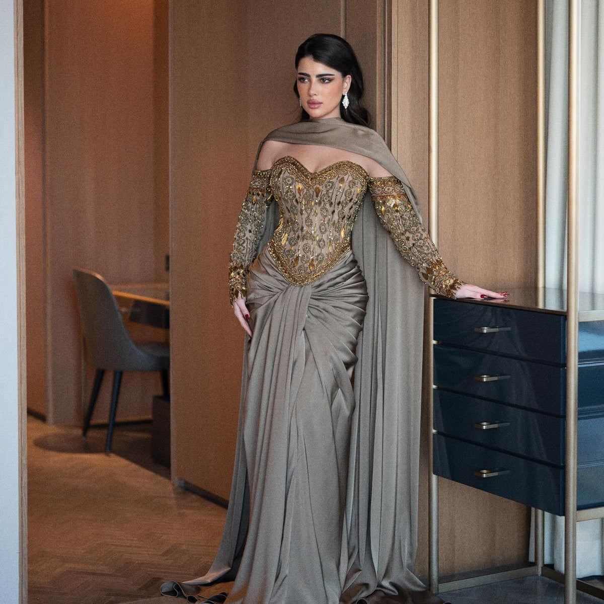 Luxury Gray Crystal Embellished Fitted Evening Dress with Cape SS564