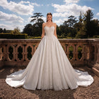 Luxury Satin Strapless Sweetheart Ball Gown Wedding Dress Lace with Embroidered SW743
