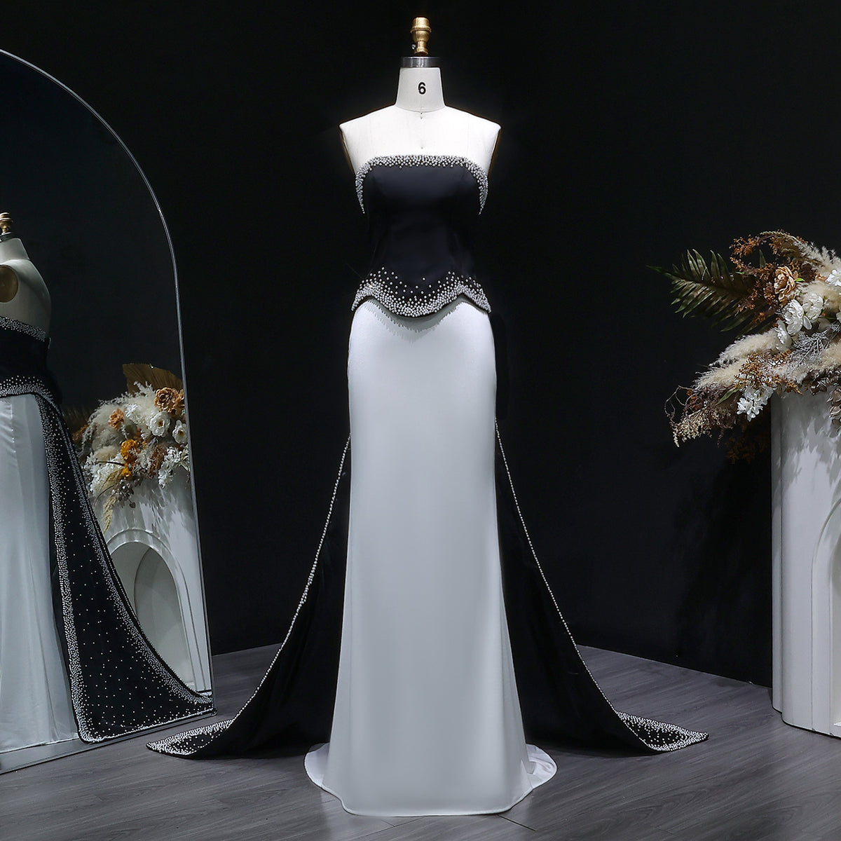 Luxury Black and White Beaded Strapless Evening Dress SF308