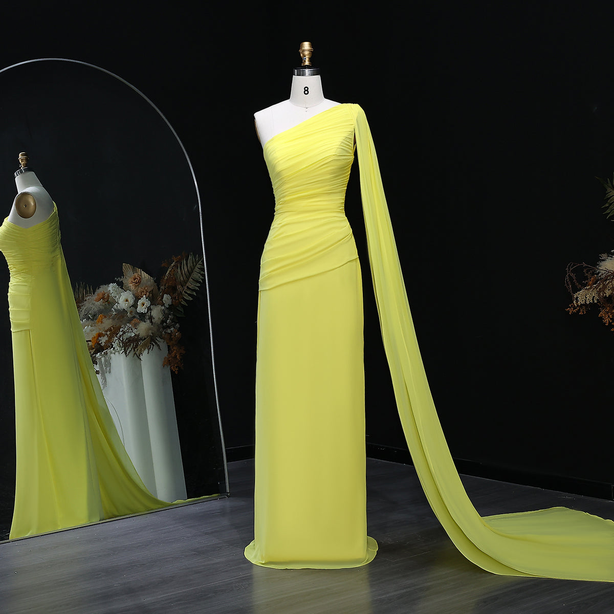Elegant Yellow Mermaid Evening Dress with Cap Sleeves SF091