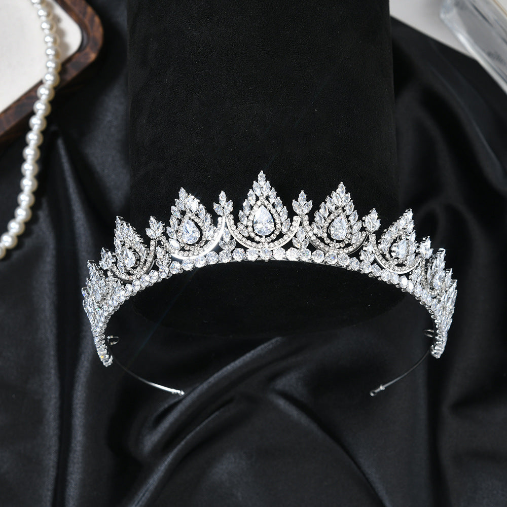 Glamorous Pear Cut Crystal Royal Diadem HP018