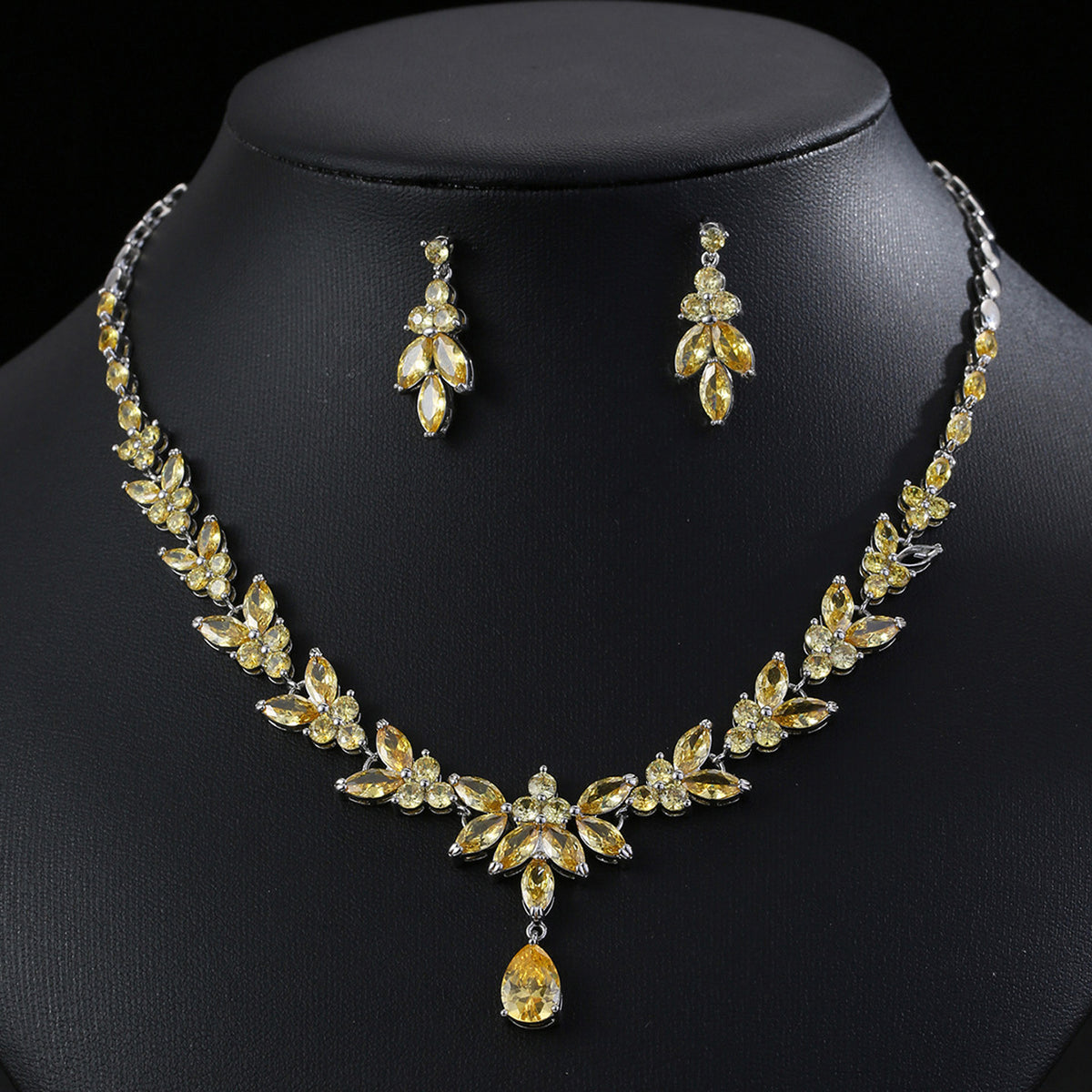 Titanium Steel Zircon Necklace and Earring Set JW002