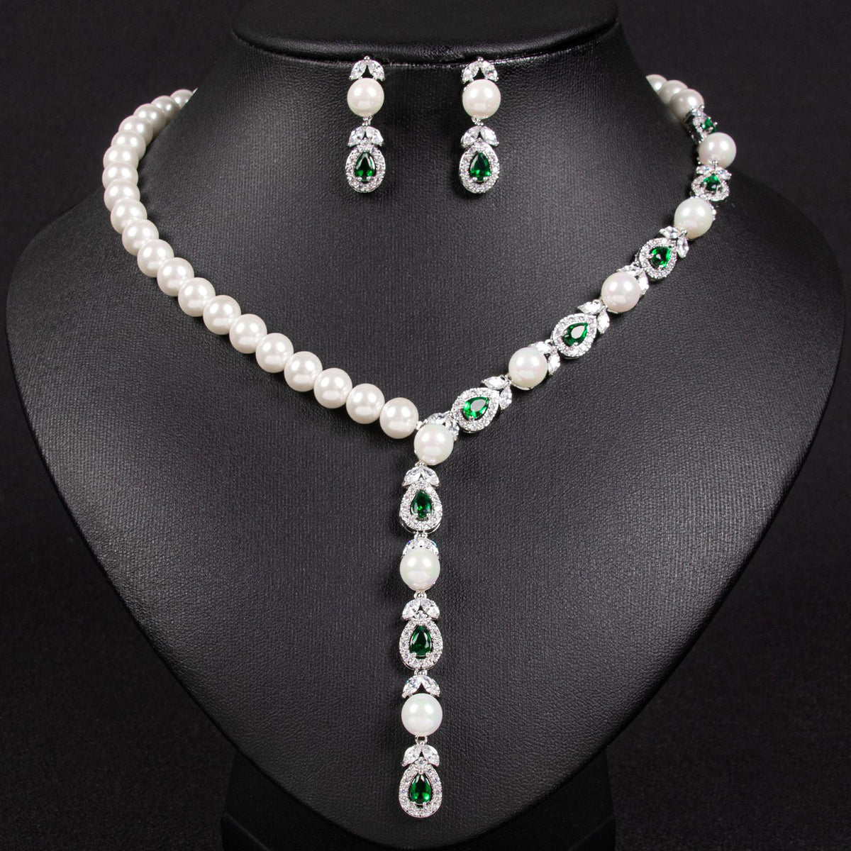 Pearl Diamond Necklace and Earring Set JW007