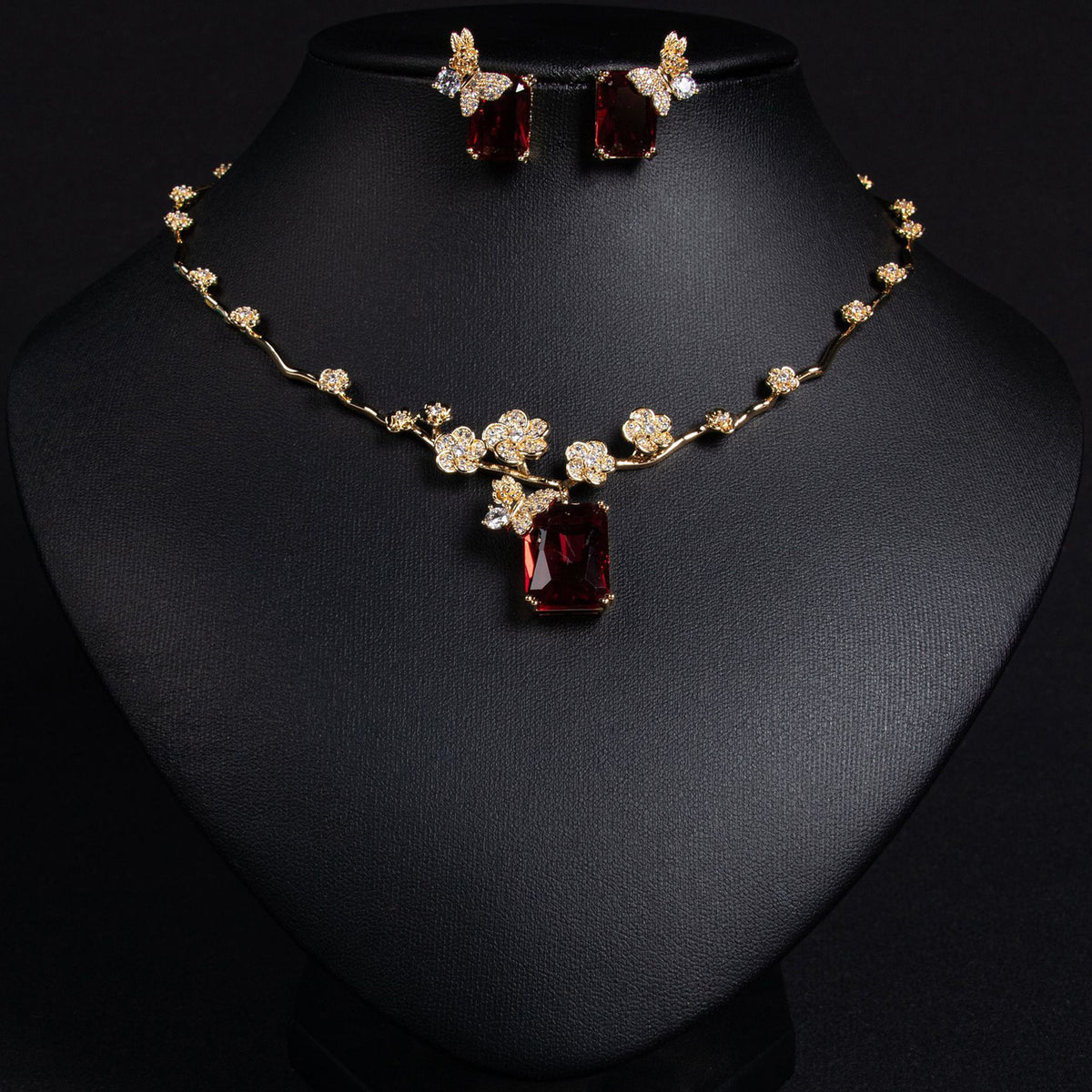 Elegant Ruby Necklace and Earring Set JW010