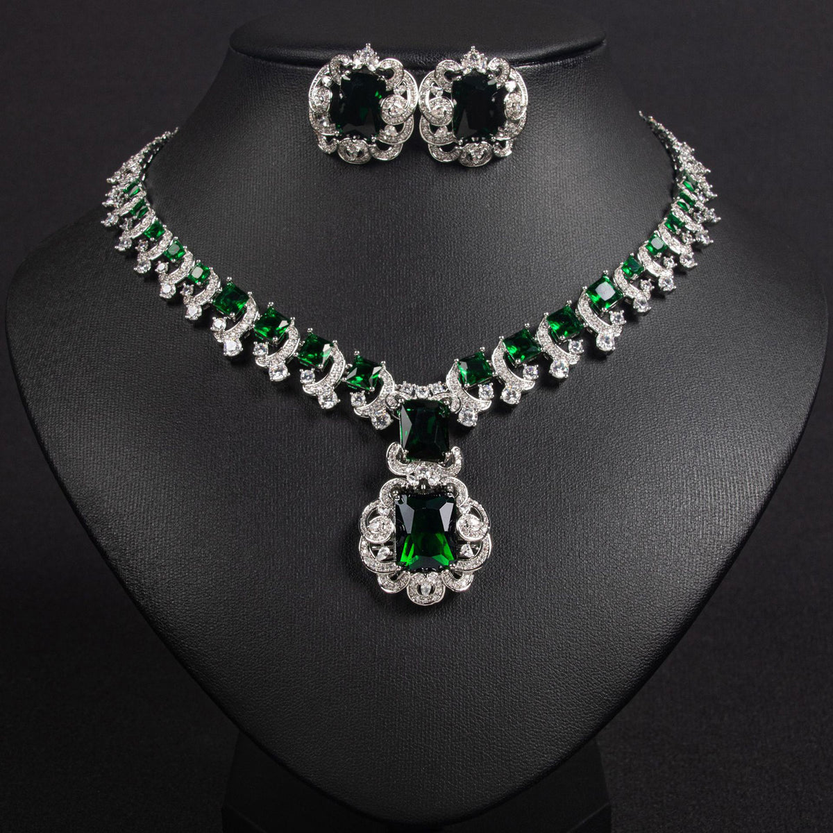 Elegant Vintage Zircon Necklace Set JW012