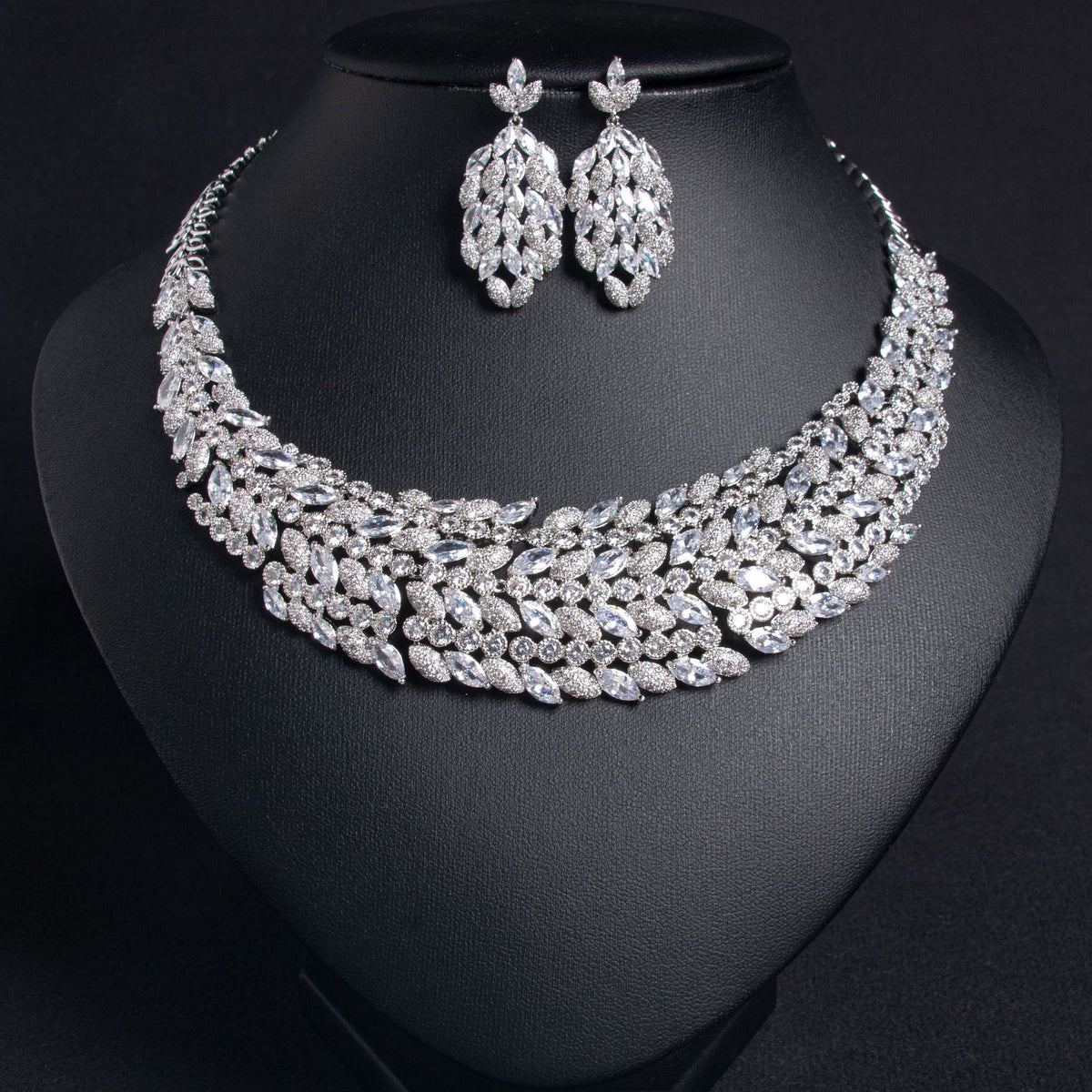 Zircon Leaf Necklace and Earring Set JW035