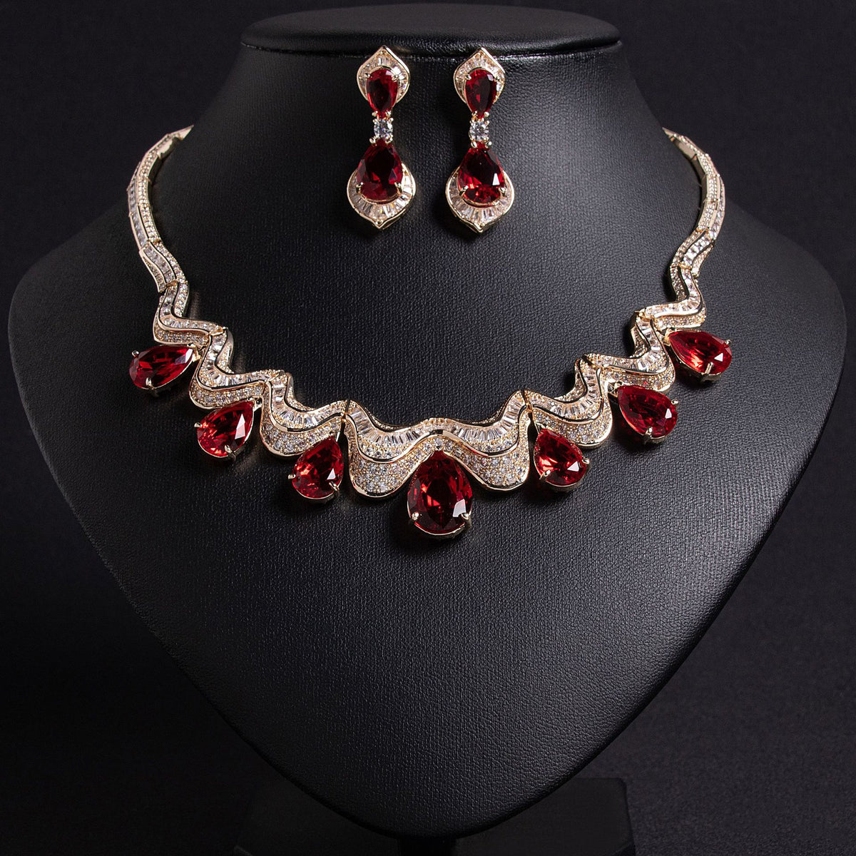 Elegant Teardrop Zircon Necklace and Earring Set JW046