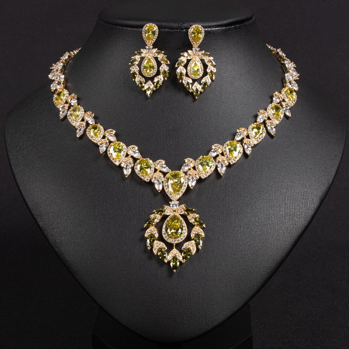 Cubic Zirconia Teardrop Necklace and Earring Set JW049