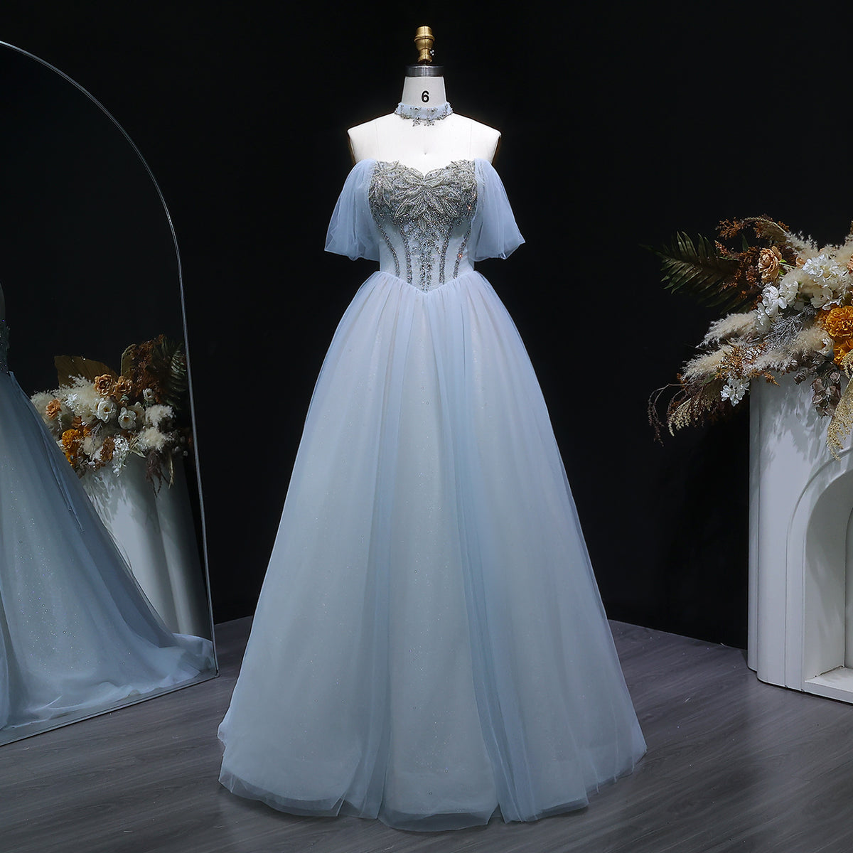 Luxury Blue Halter Puff Sleeve Beaded Evening Dress