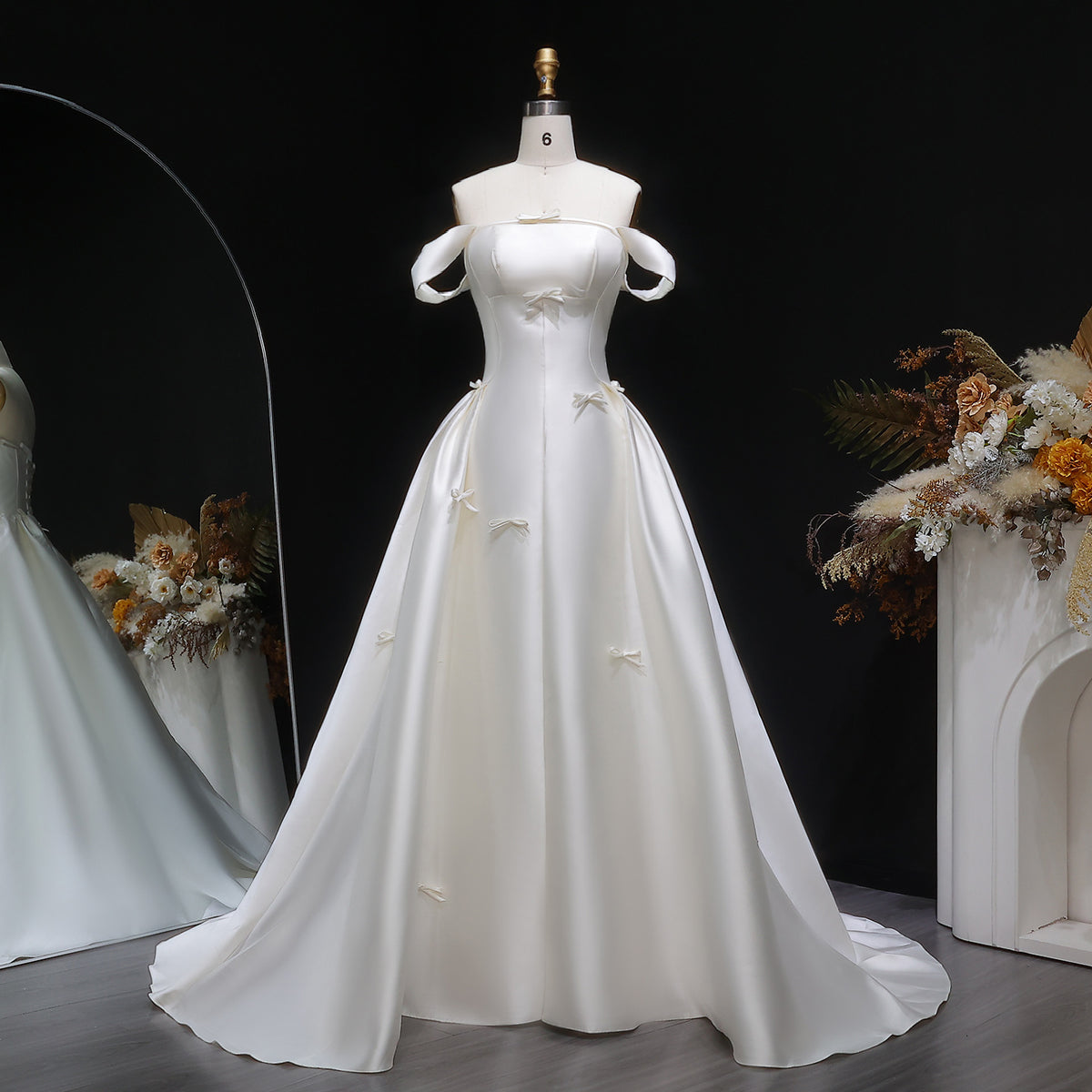 Luxury Off-Shoulder Bows Ball Gown Wedding Dress with Overskirt SW633