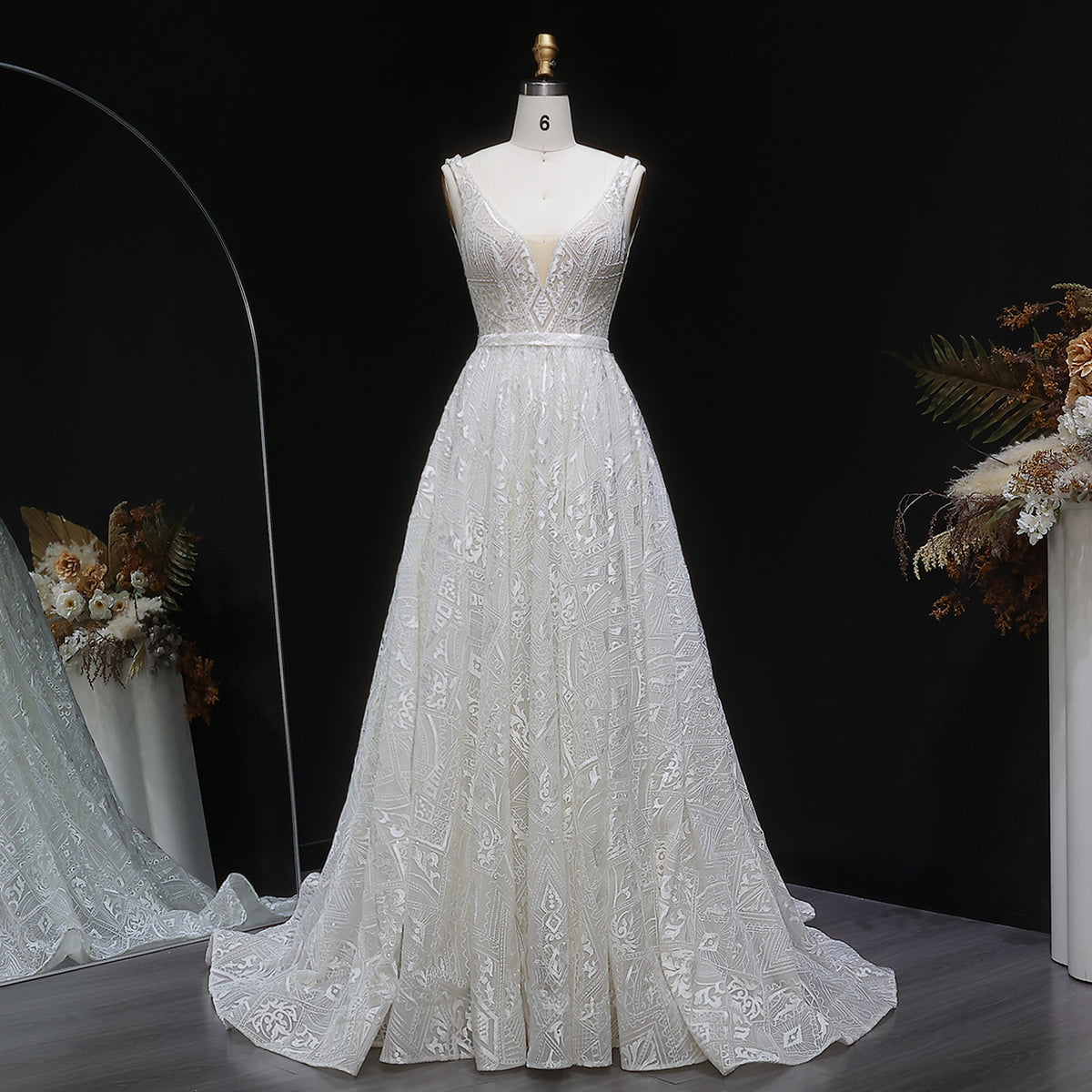 Stunning Spaghetti-Strap Lace Ball Gown Wedding Dress with Belt SW637