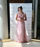 Luxury 3D Floral Pink Straps Evening Dress with Cape SF570